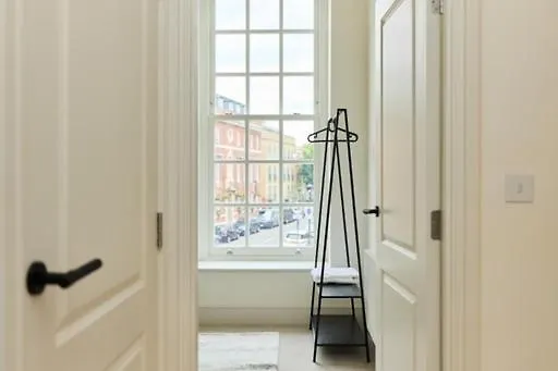 The East London Mile Crib - Bright 2Bdr Flat Apartment